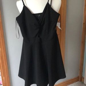 NWT Black Windsor Dress